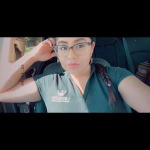 Meet your Posher, Daniela